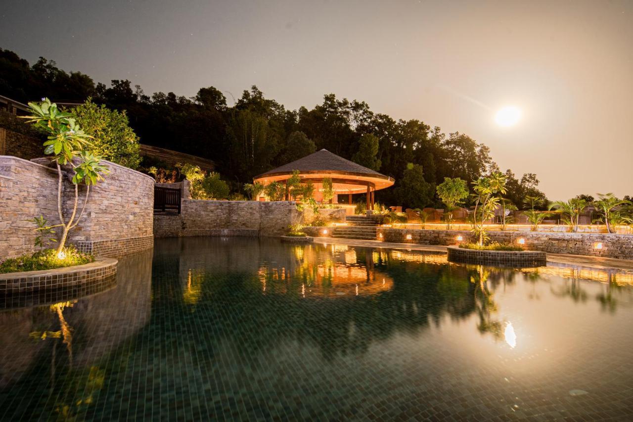 Dorje'S Resort And Spa Pokhara Exterior photo