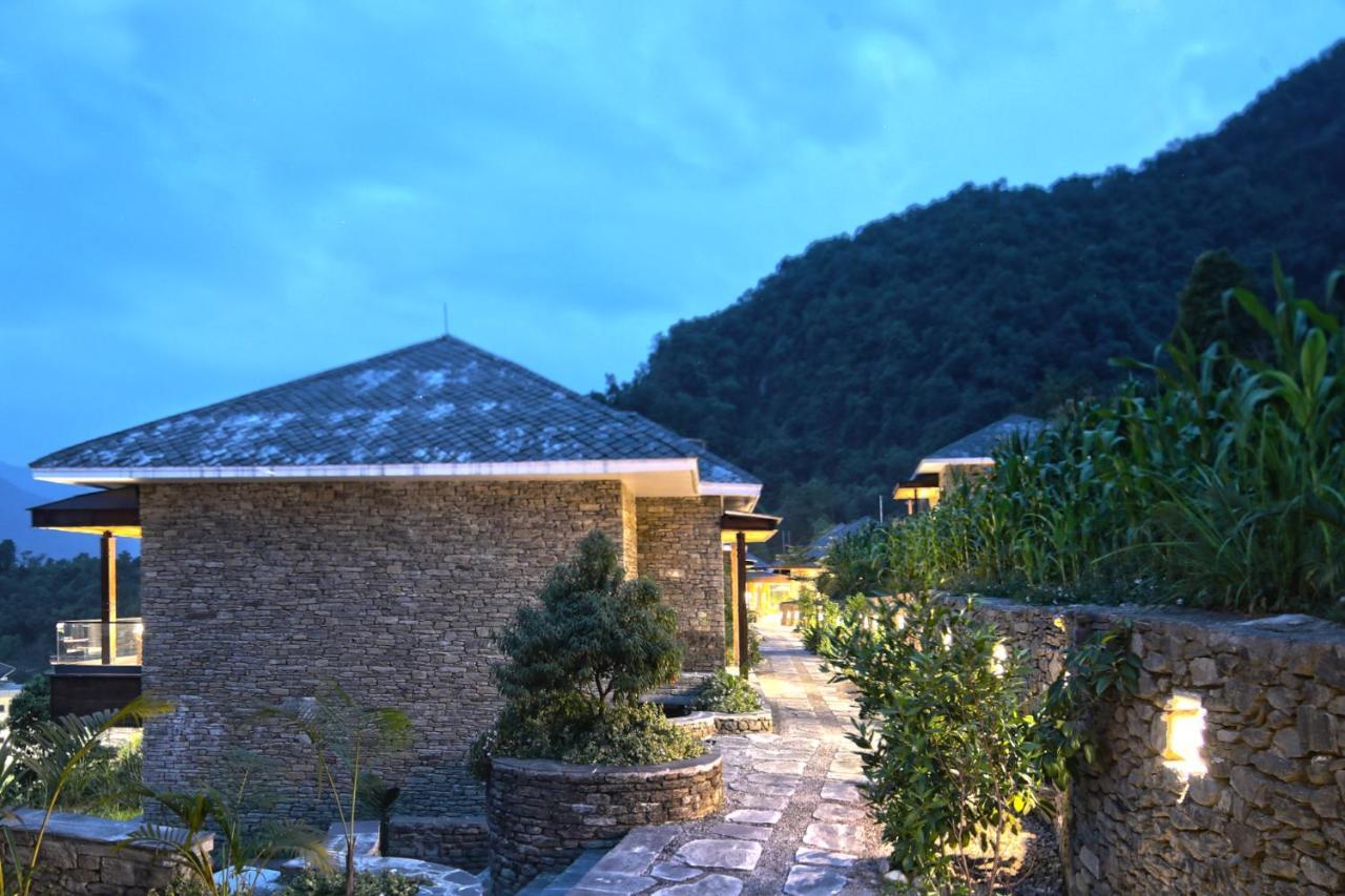 Dorje'S Resort And Spa Pokhara Exterior photo