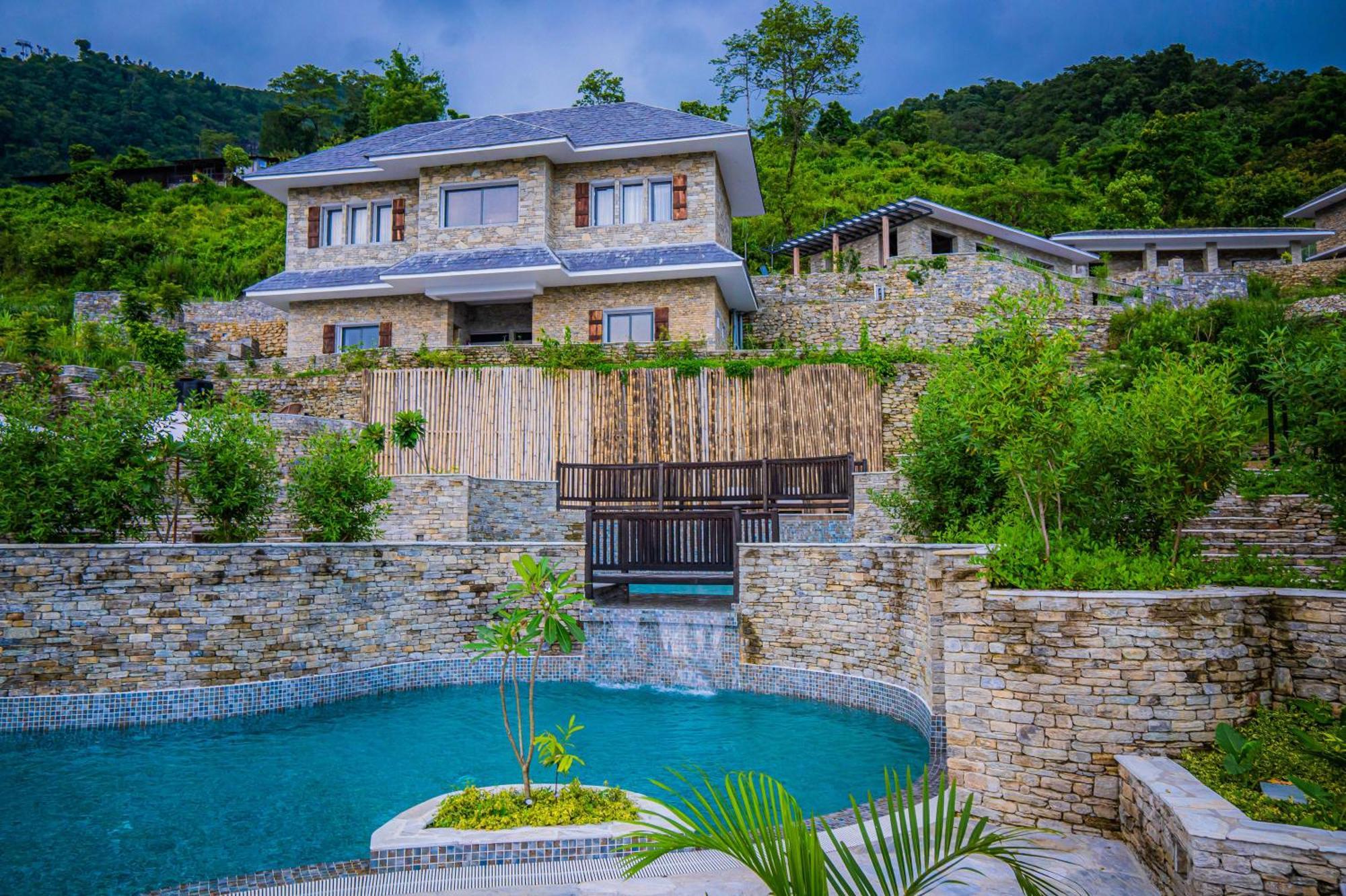 Dorje'S Resort And Spa Pokhara Exterior photo